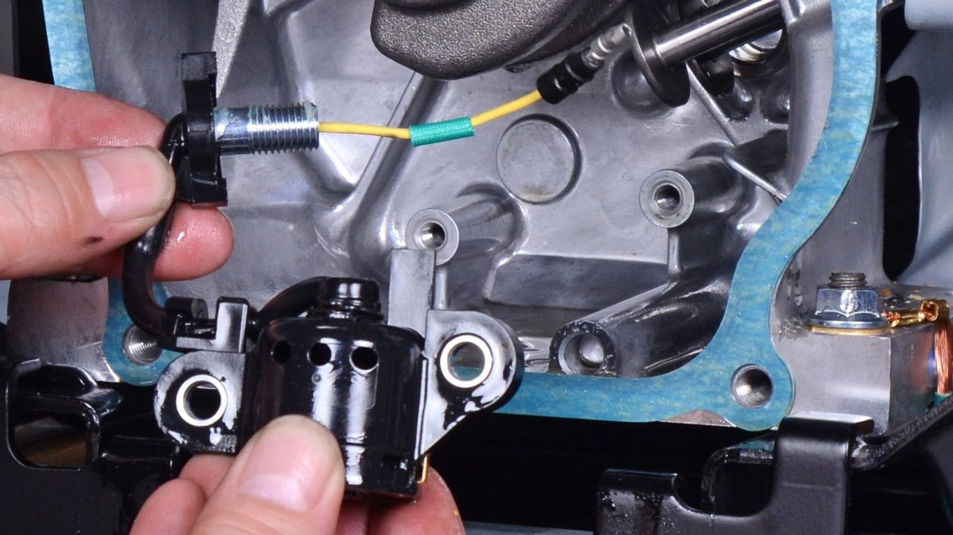 What to Look for in a Replacement Low Oil Sensor